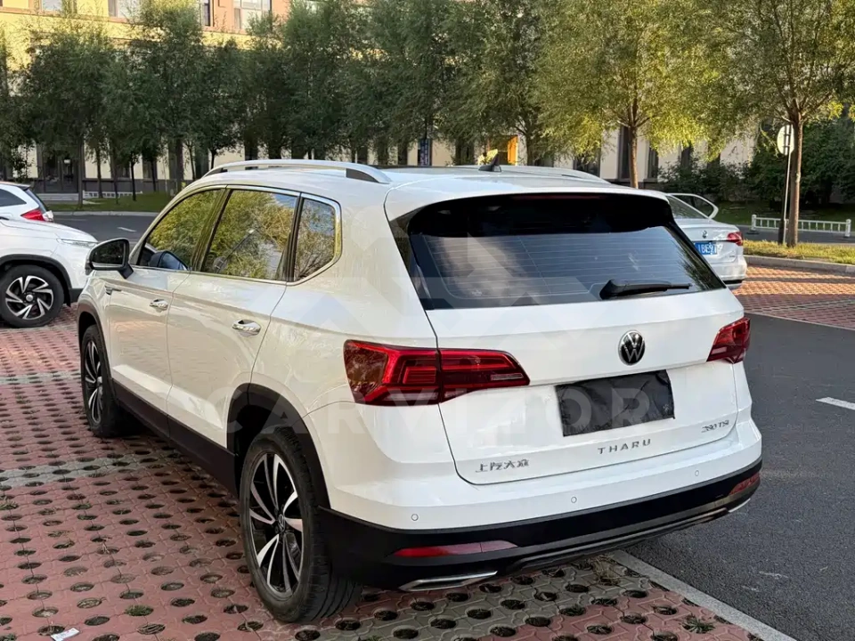 Volkswagen Tharu