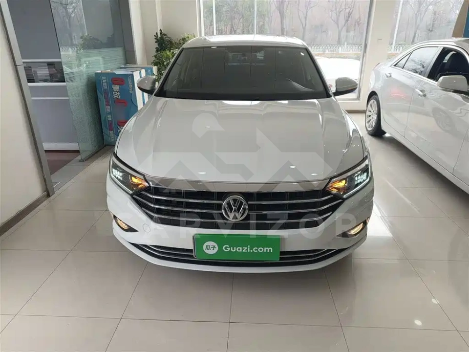 Volkswagen Sagitar