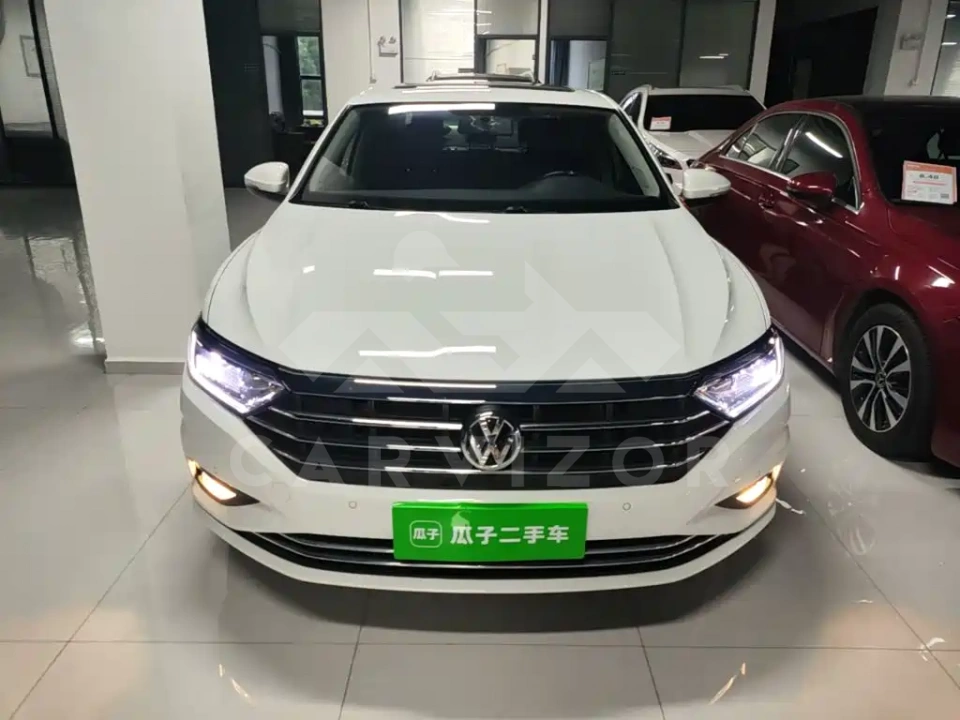 Volkswagen Sagitar
