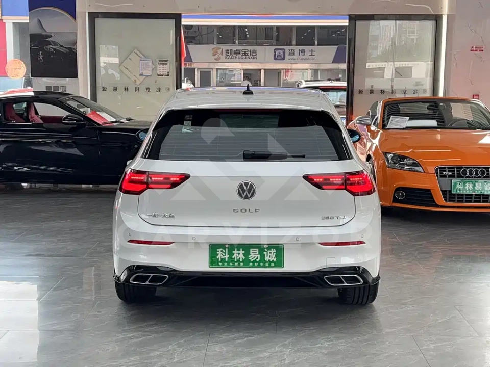 Volkswagen Golf