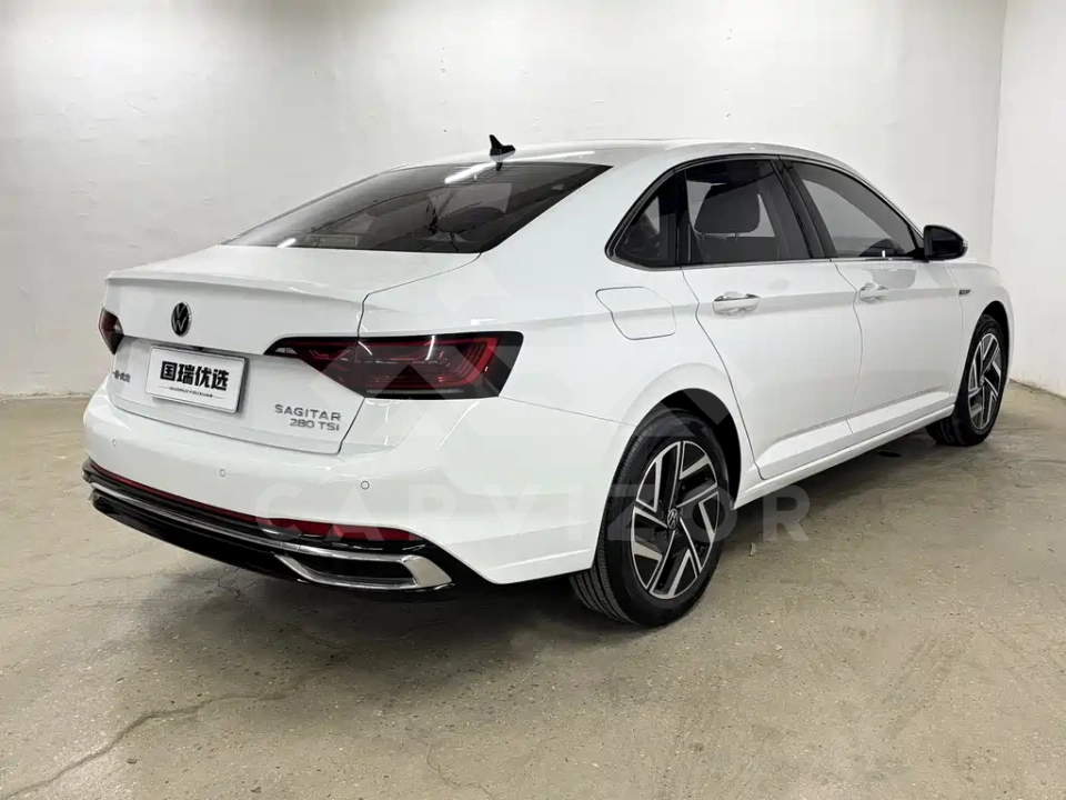 Volkswagen Sagitar