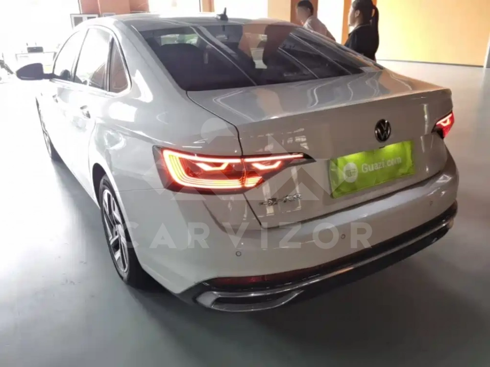 Volkswagen Sagitar