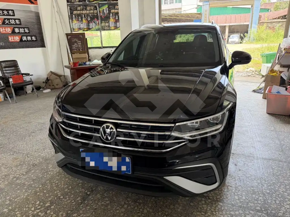 Volkswagen Tiguan L