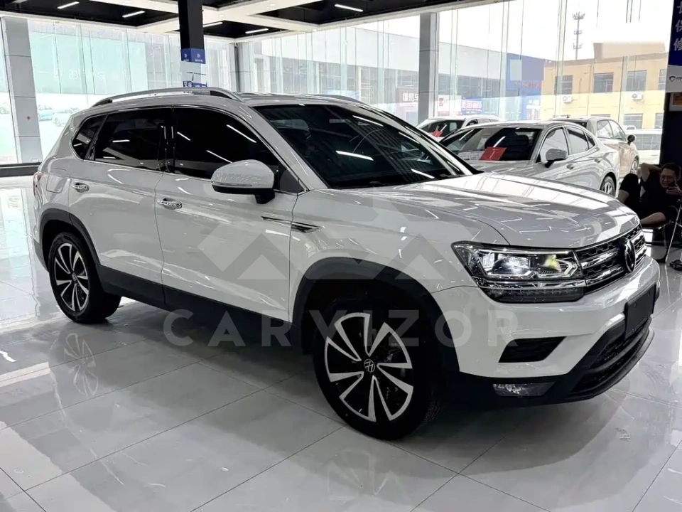 Volkswagen Tharu