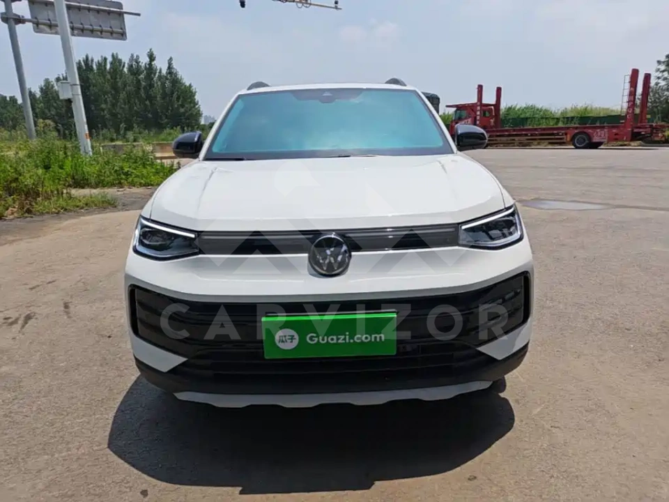 Volkswagen Tharu