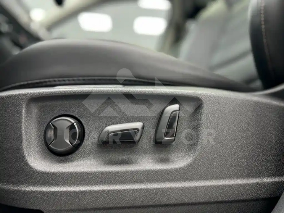 Volkswagen Tharu