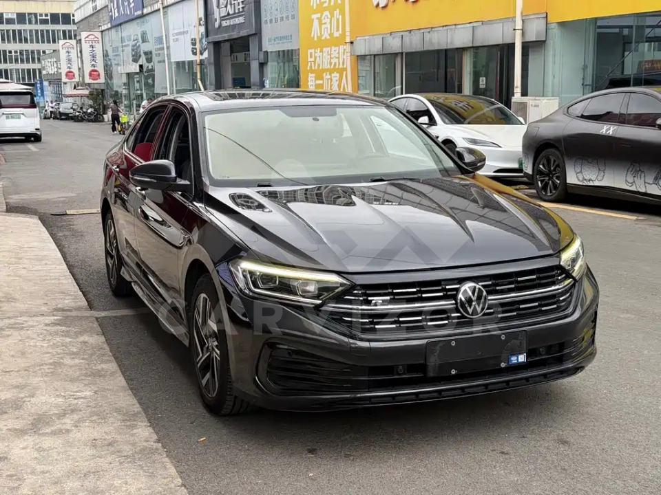 Volkswagen Sagitar