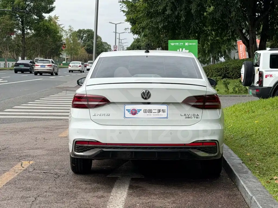 Volkswagen Lavida