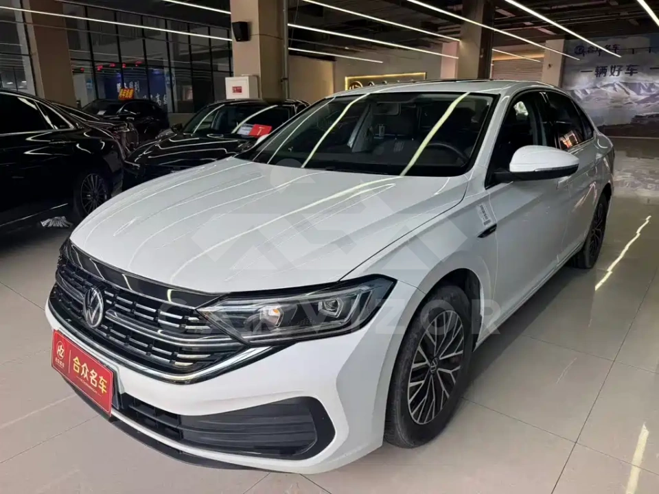 Volkswagen Sagitar