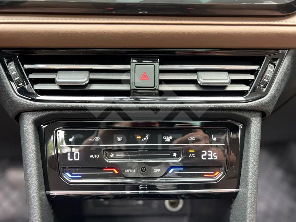 Volkswagen Tharu