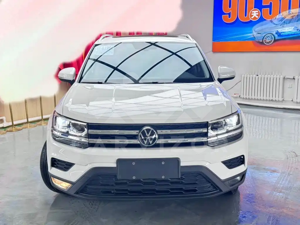 Volkswagen Tharu