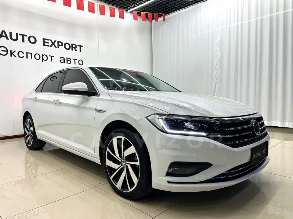 Volkswagen Sagitar