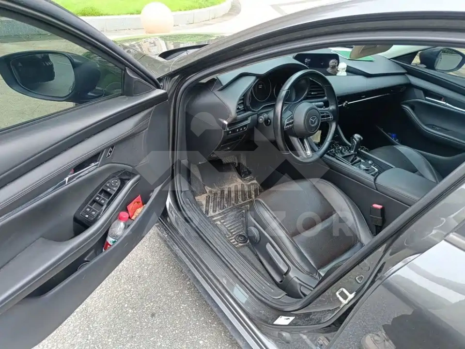 Mazda 3 Axela