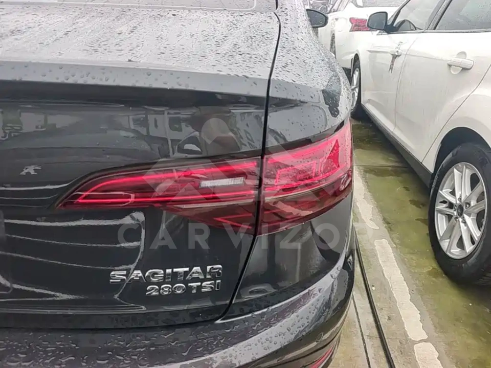 Volkswagen Sagitar