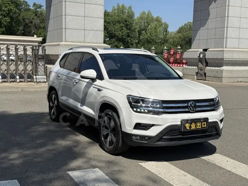 Volkswagen Tharu
