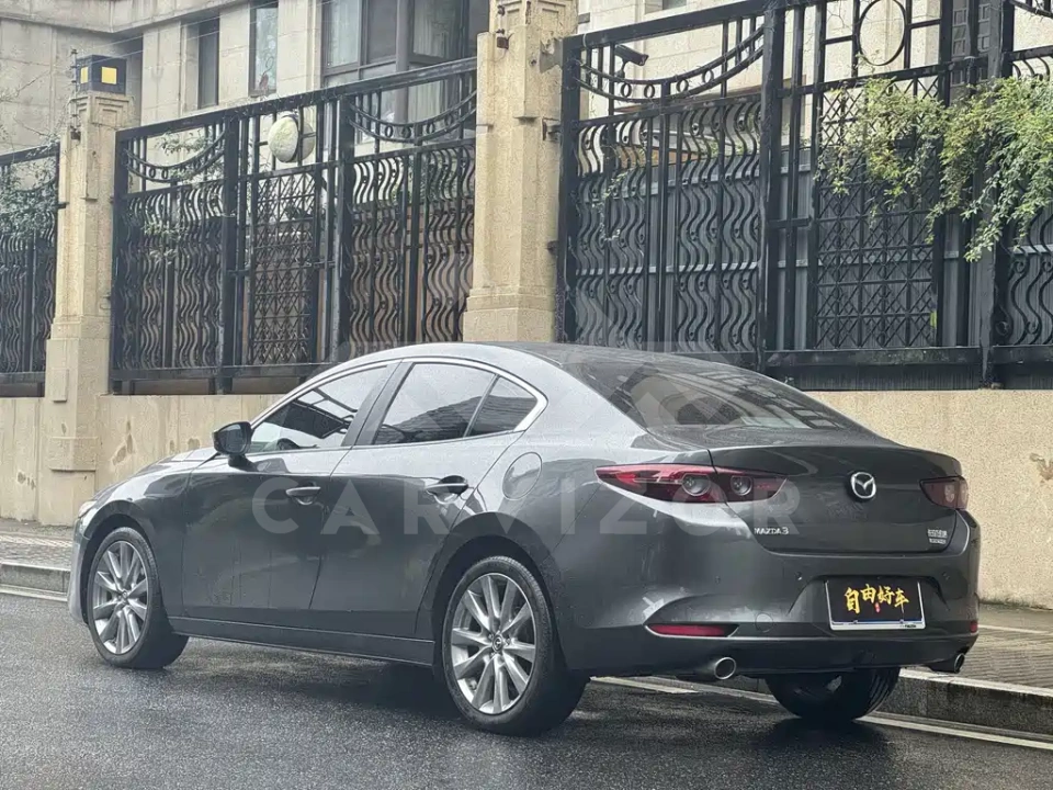 Mazda 3 Axela