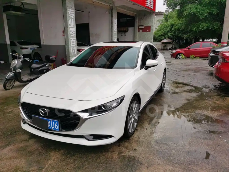 Mazda 3 Axela