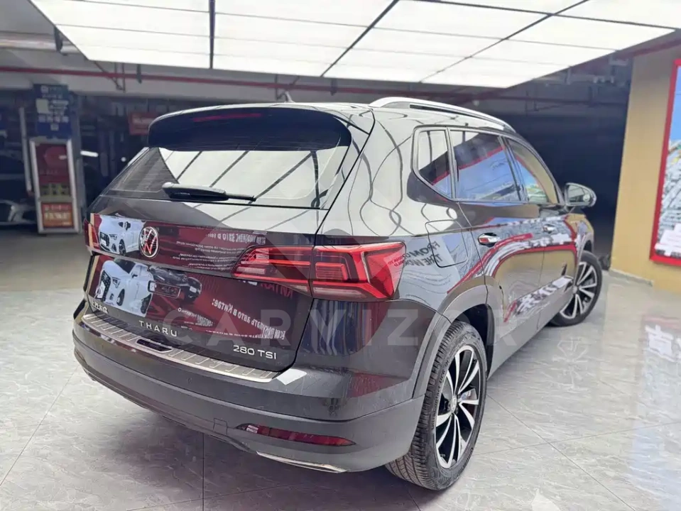 Volkswagen Tharu
