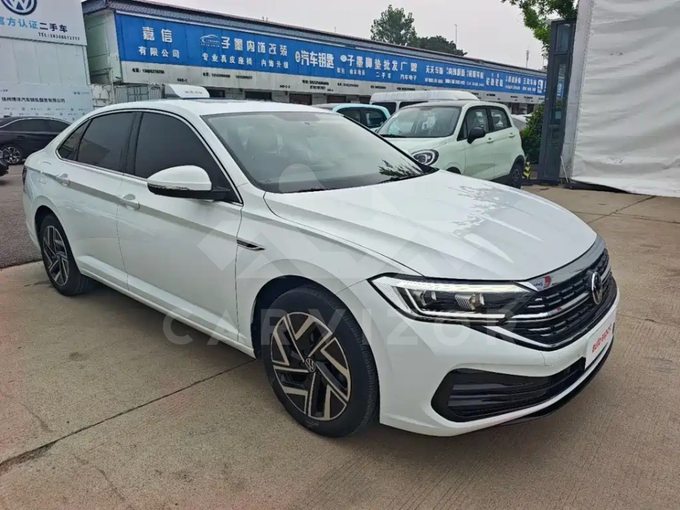 Volkswagen Sagitar