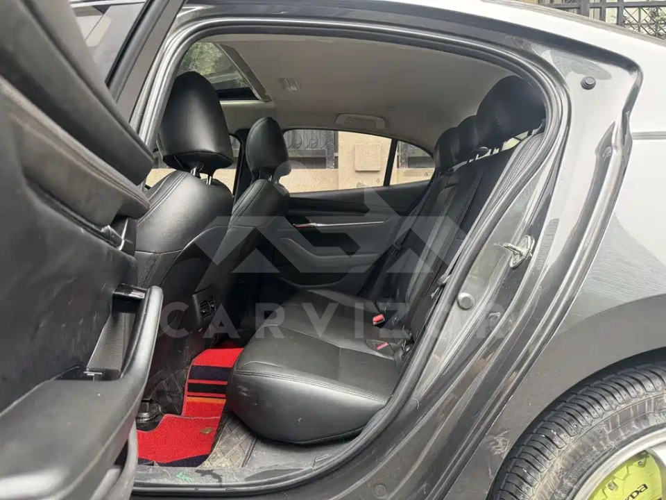 Mazda 3 Axela