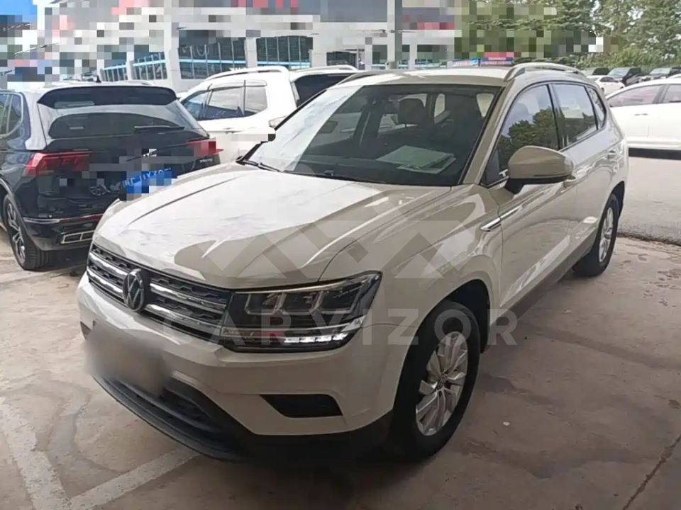 Volkswagen Tharu