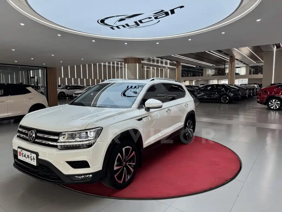 Volkswagen Tharu
