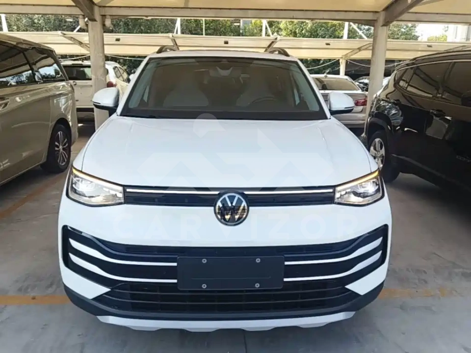 Volkswagen Tharu