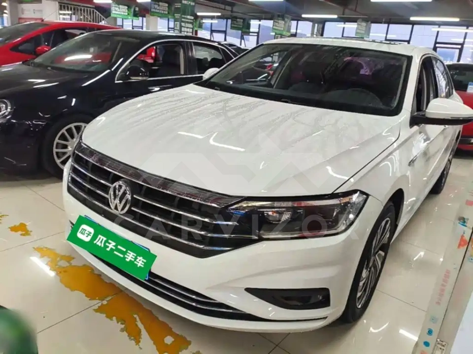 Volkswagen Sagitar