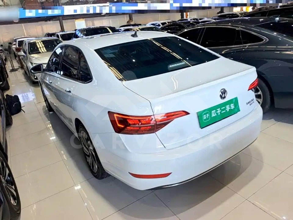 Volkswagen Sagitar