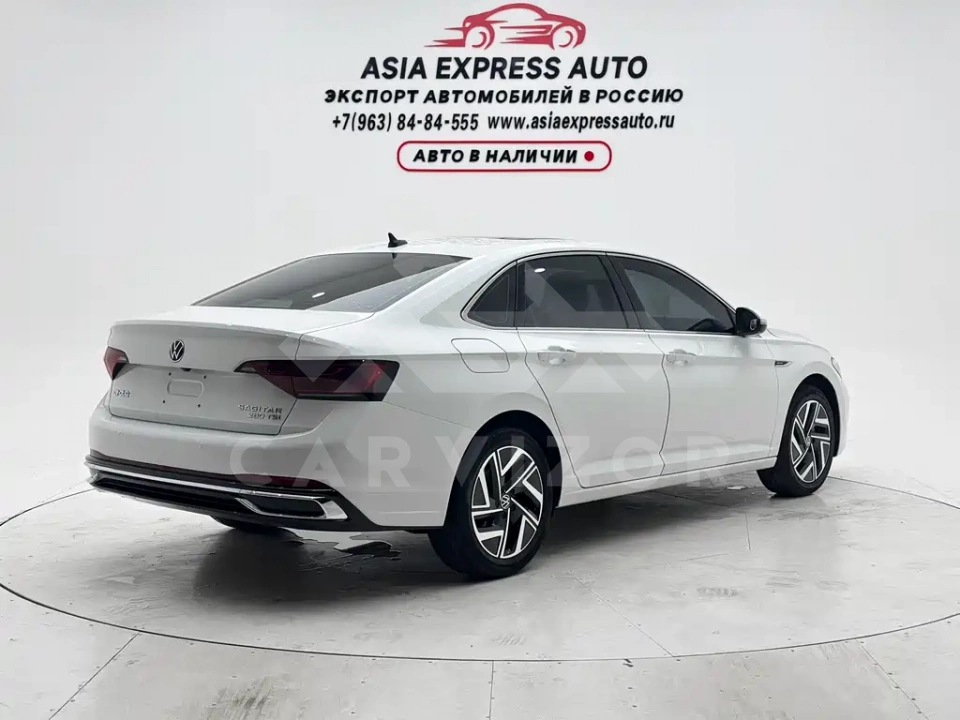 Volkswagen Sagitar