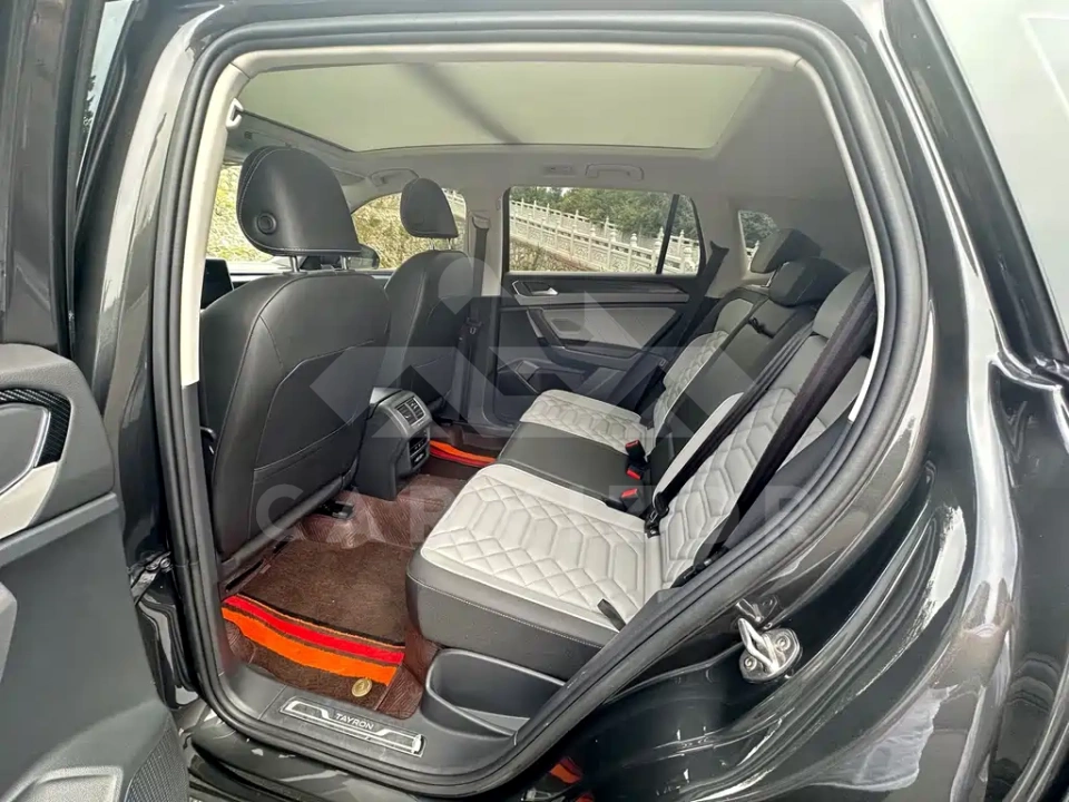 Volkswagen Tayron