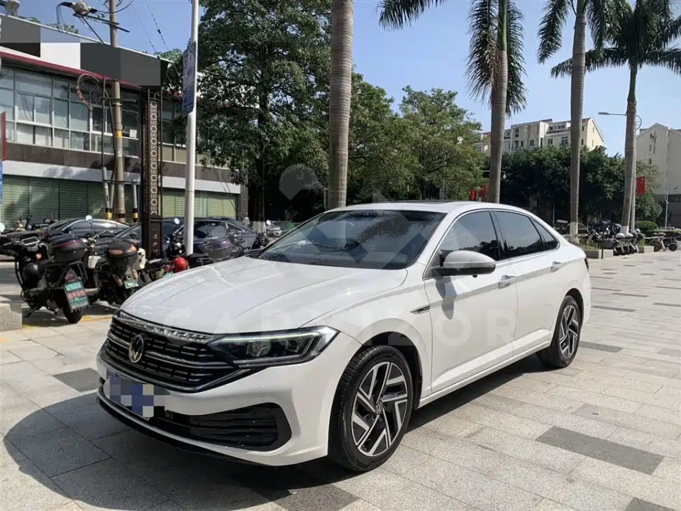 Volkswagen Sagitar