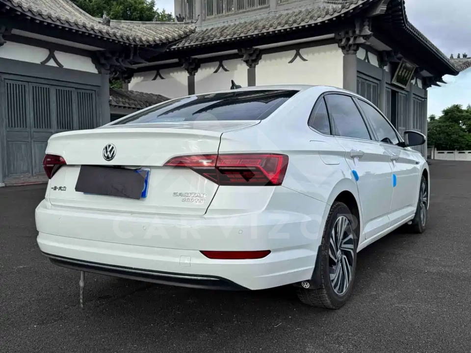 Volkswagen Sagitar