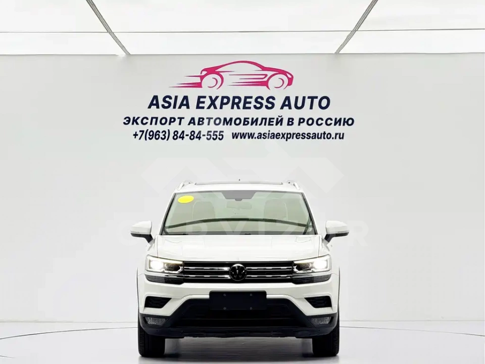 Volkswagen Tharu