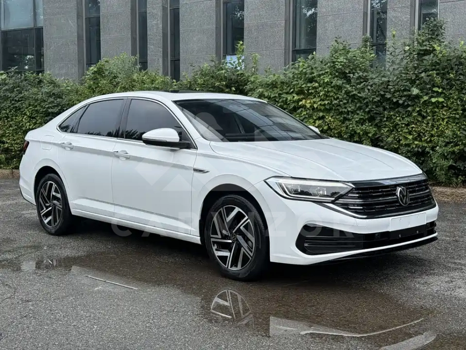 Volkswagen Sagitar