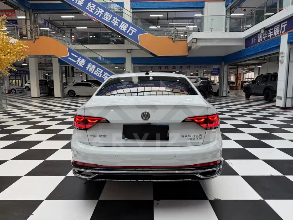 Volkswagen Sagitar