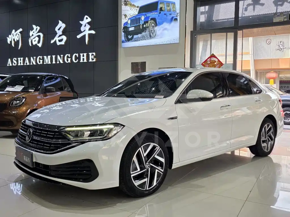 Volkswagen Sagitar
