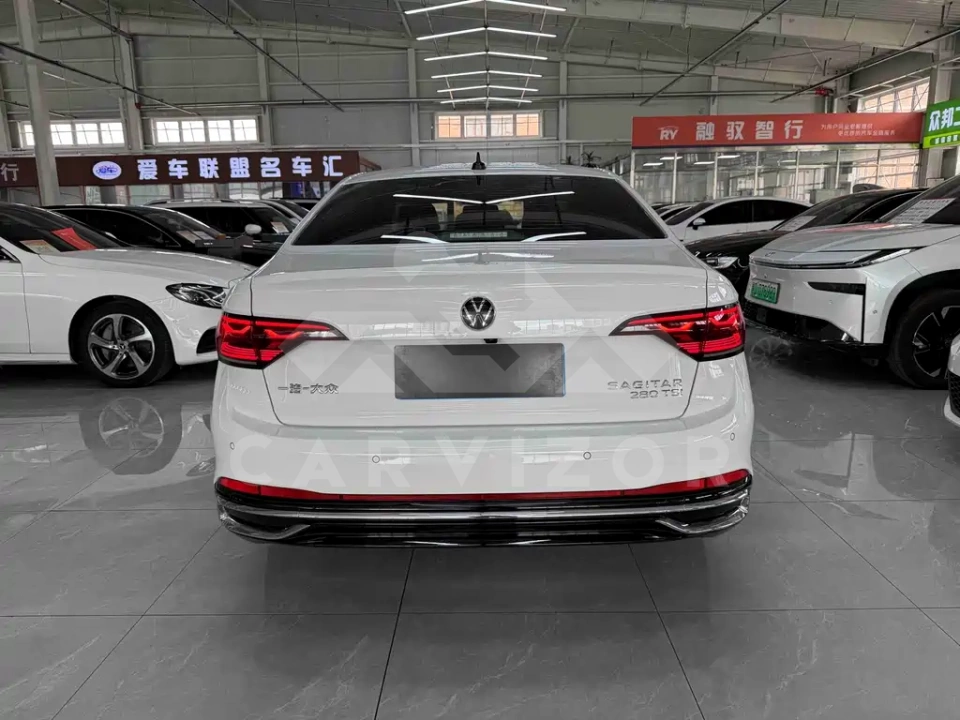 Volkswagen Sagitar