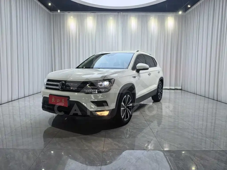 Volkswagen Tharu
