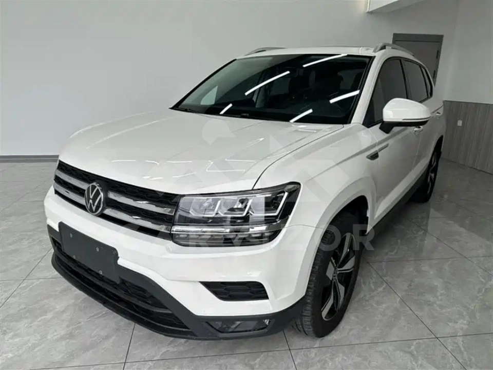 Volkswagen Tharu
