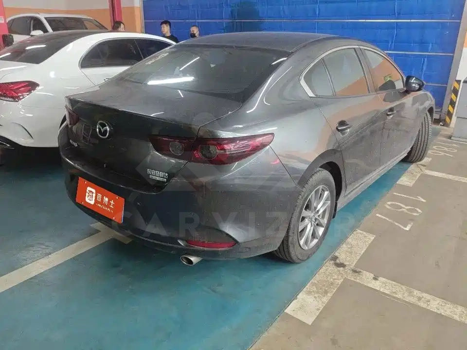 Mazda 3 Axela