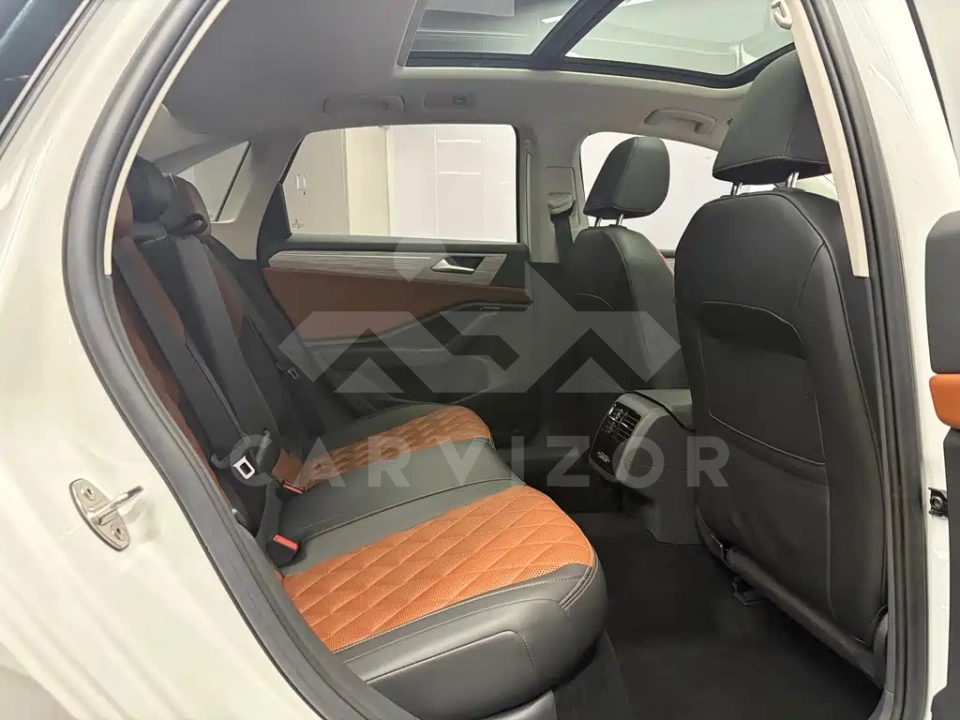 Volkswagen Sagitar
