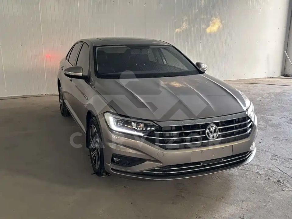Volkswagen Sagitar