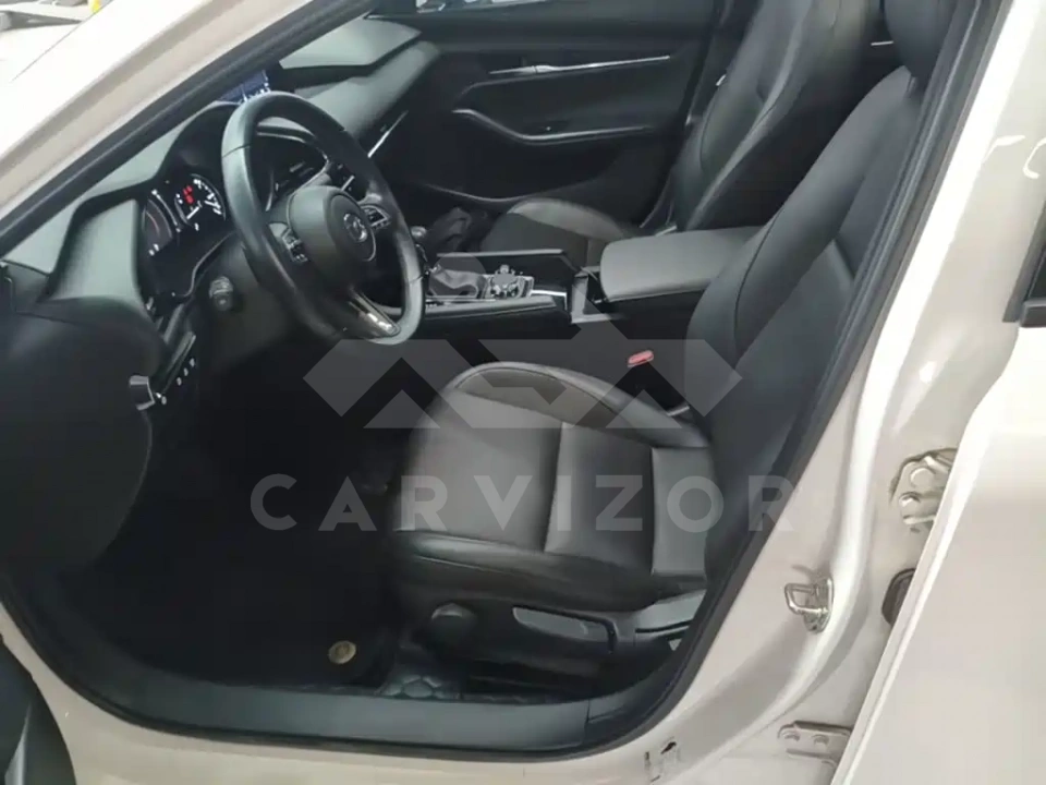 Mazda 3 Axela