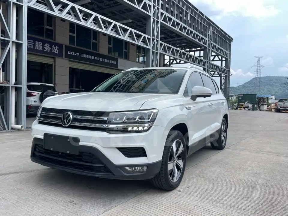 Volkswagen Tharu
