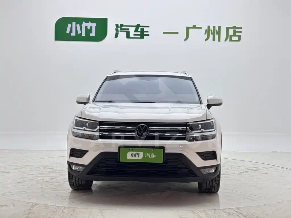 Volkswagen Tharu