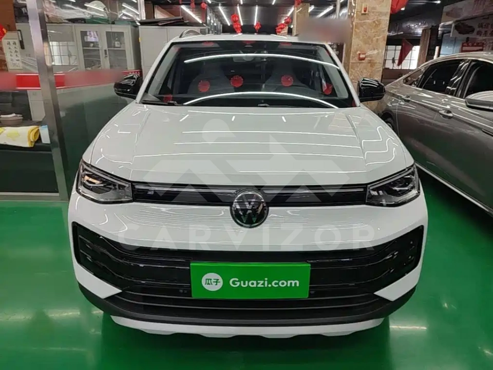 Volkswagen Tharu