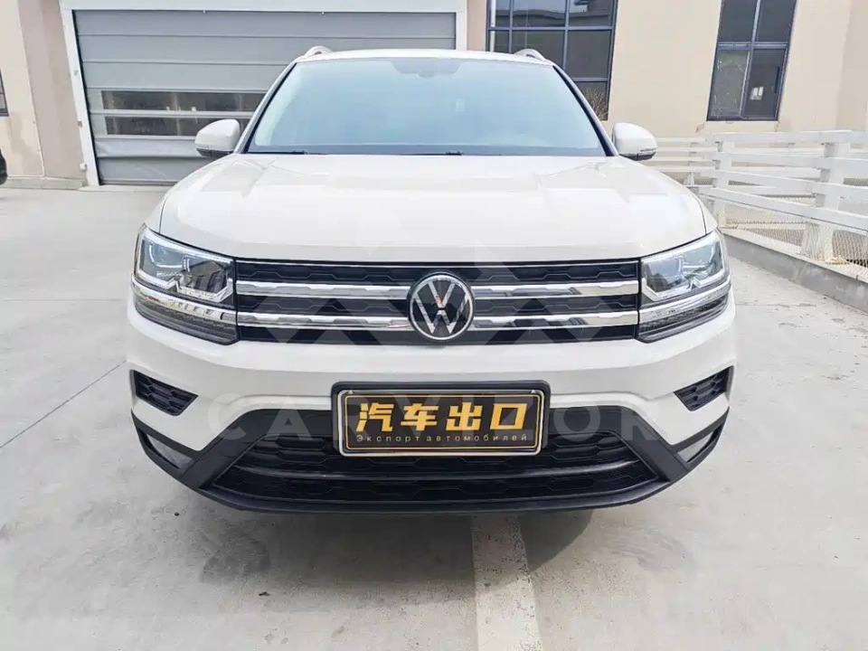 Volkswagen Tharu