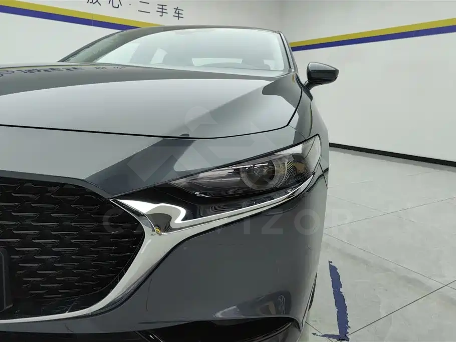 Mazda 3 Axela