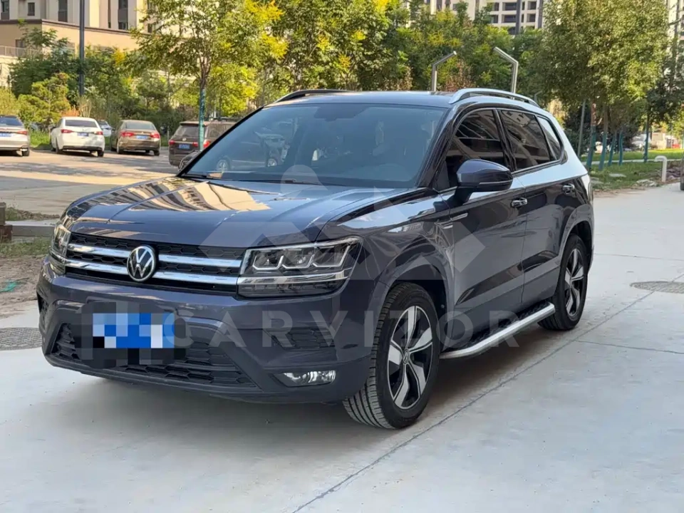 Volkswagen Tharu